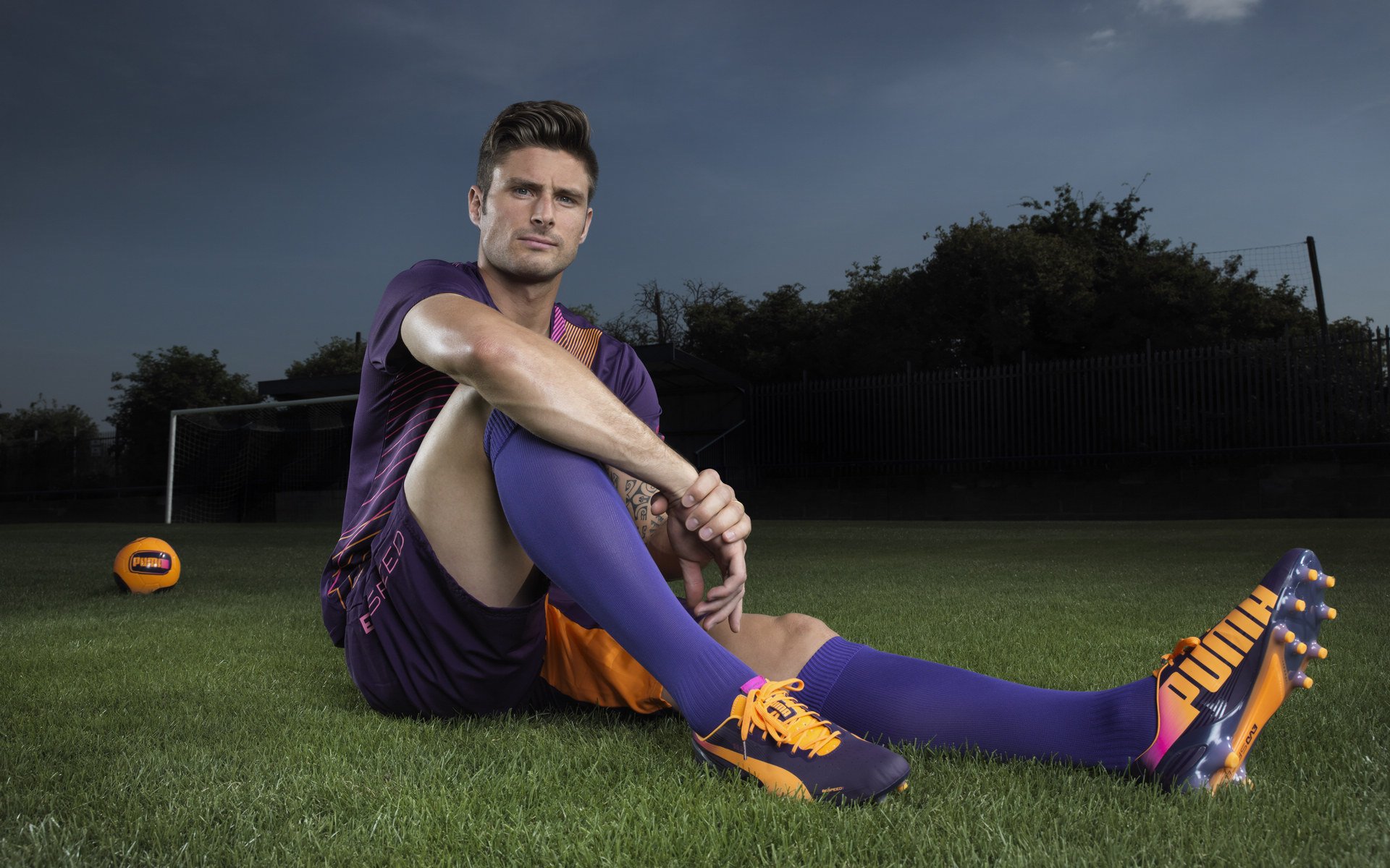 “法甲最后攻坚战：豪门拼抢冠军，悬念不断”，法甲的豪门