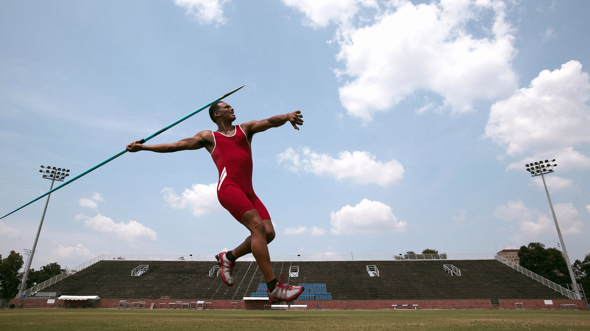 全新赛道设计亮相，赛车手们如何应对？，汽车新赛道