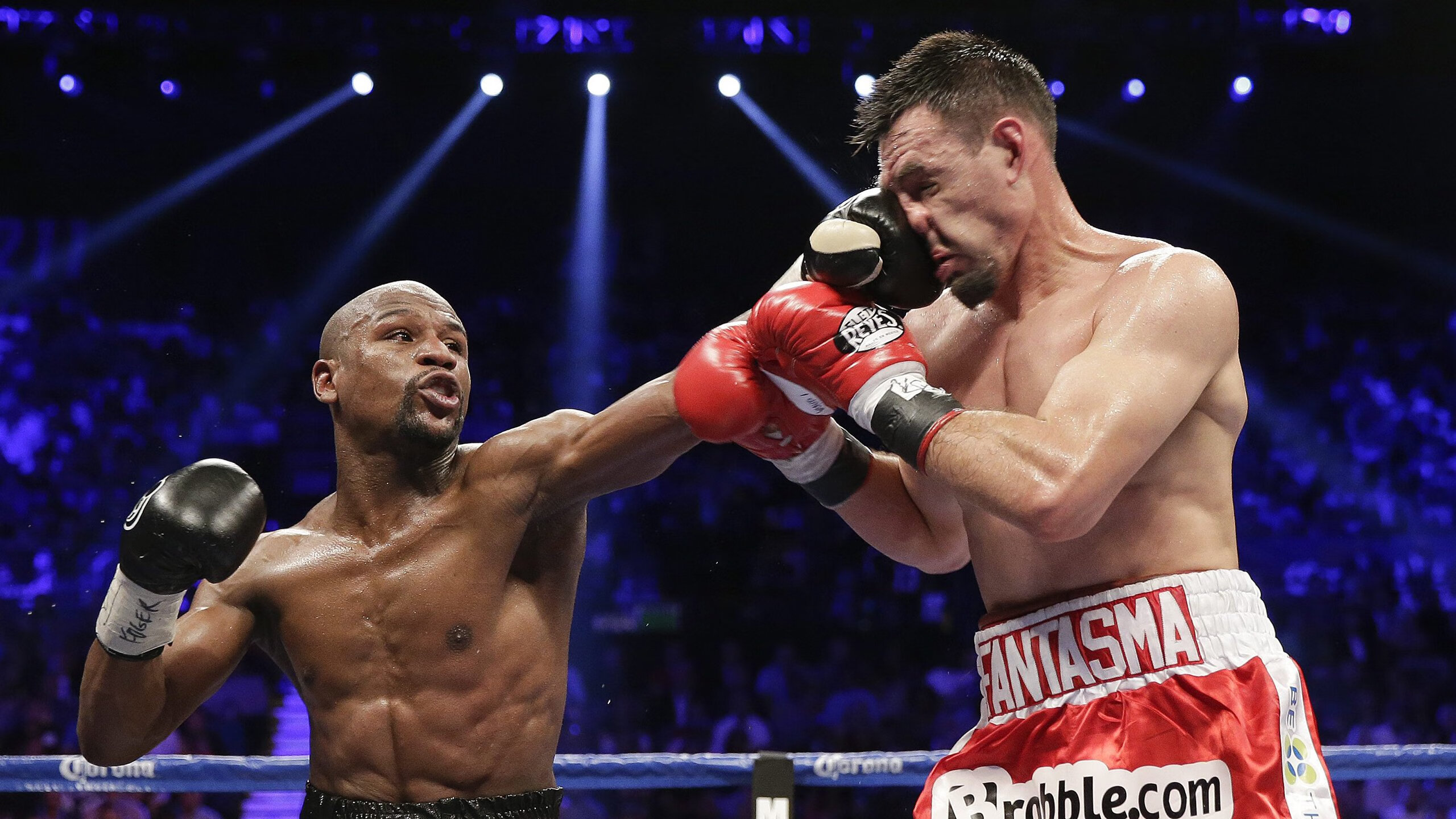 塞内加尔马术协会授予阿卜杜·巴“年度最佳障碍赛骑手”称号。